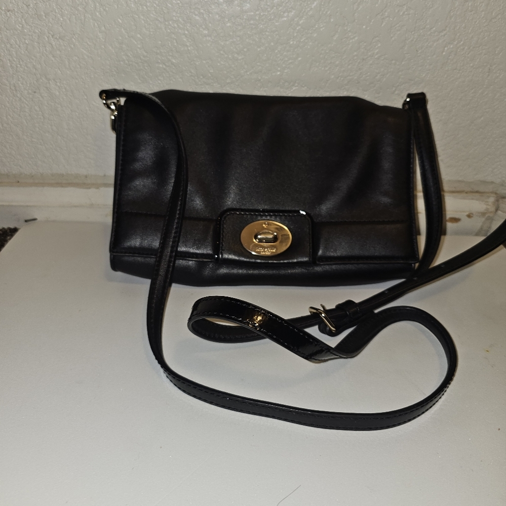 Kate spade crossbody purse black leather preloved
